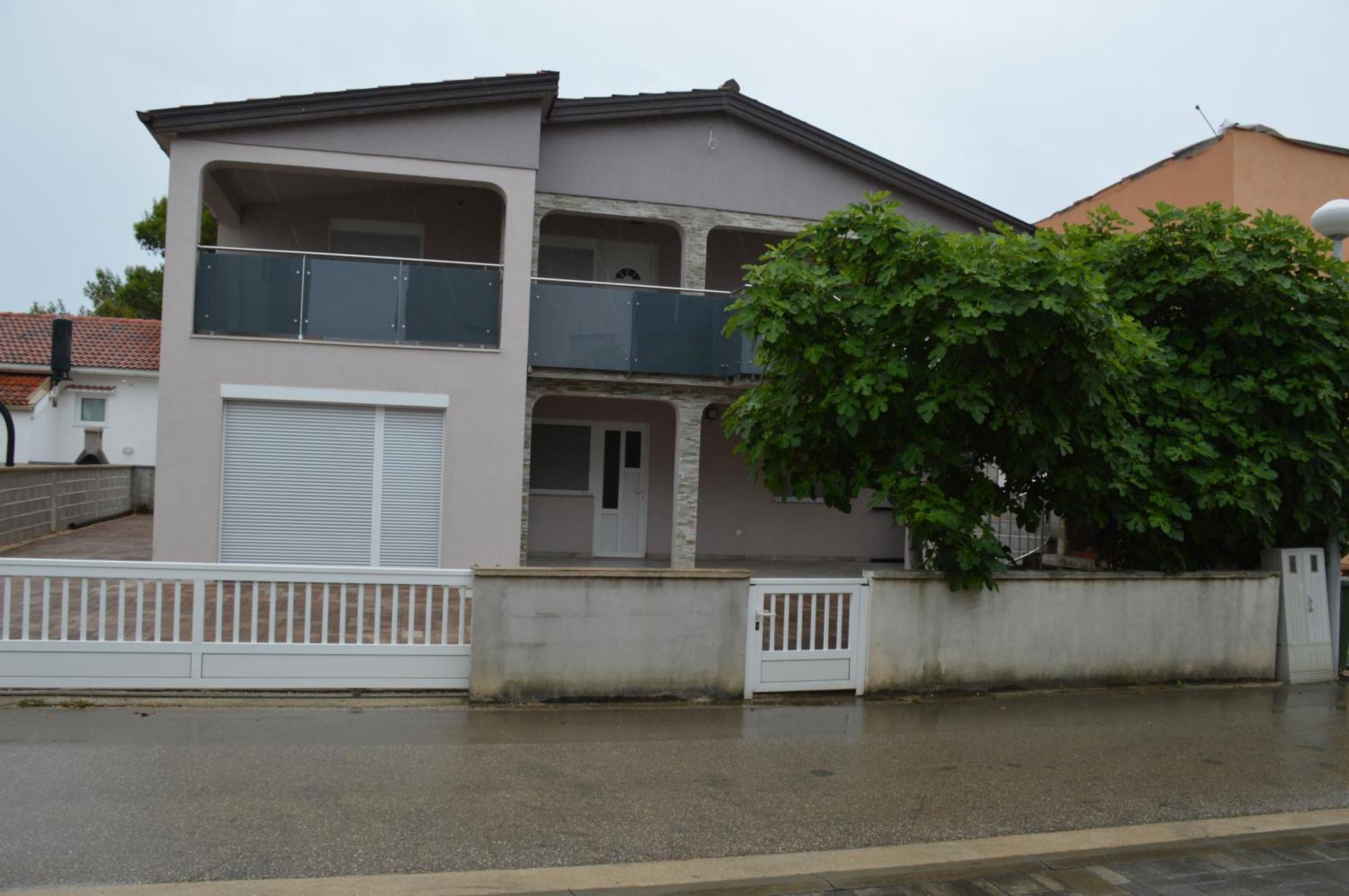 Apartment Kiara *