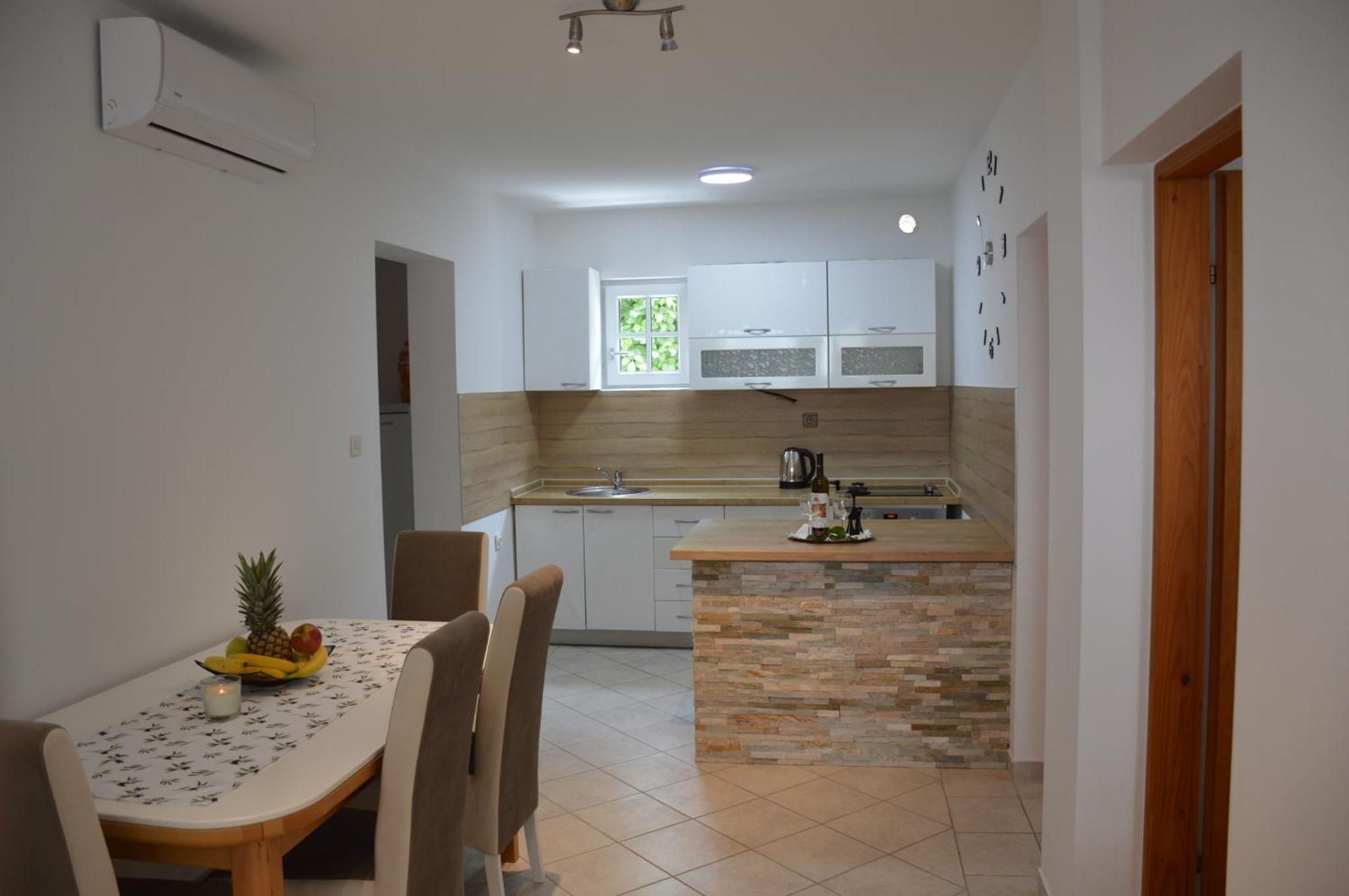 Apartment Kiara Vir