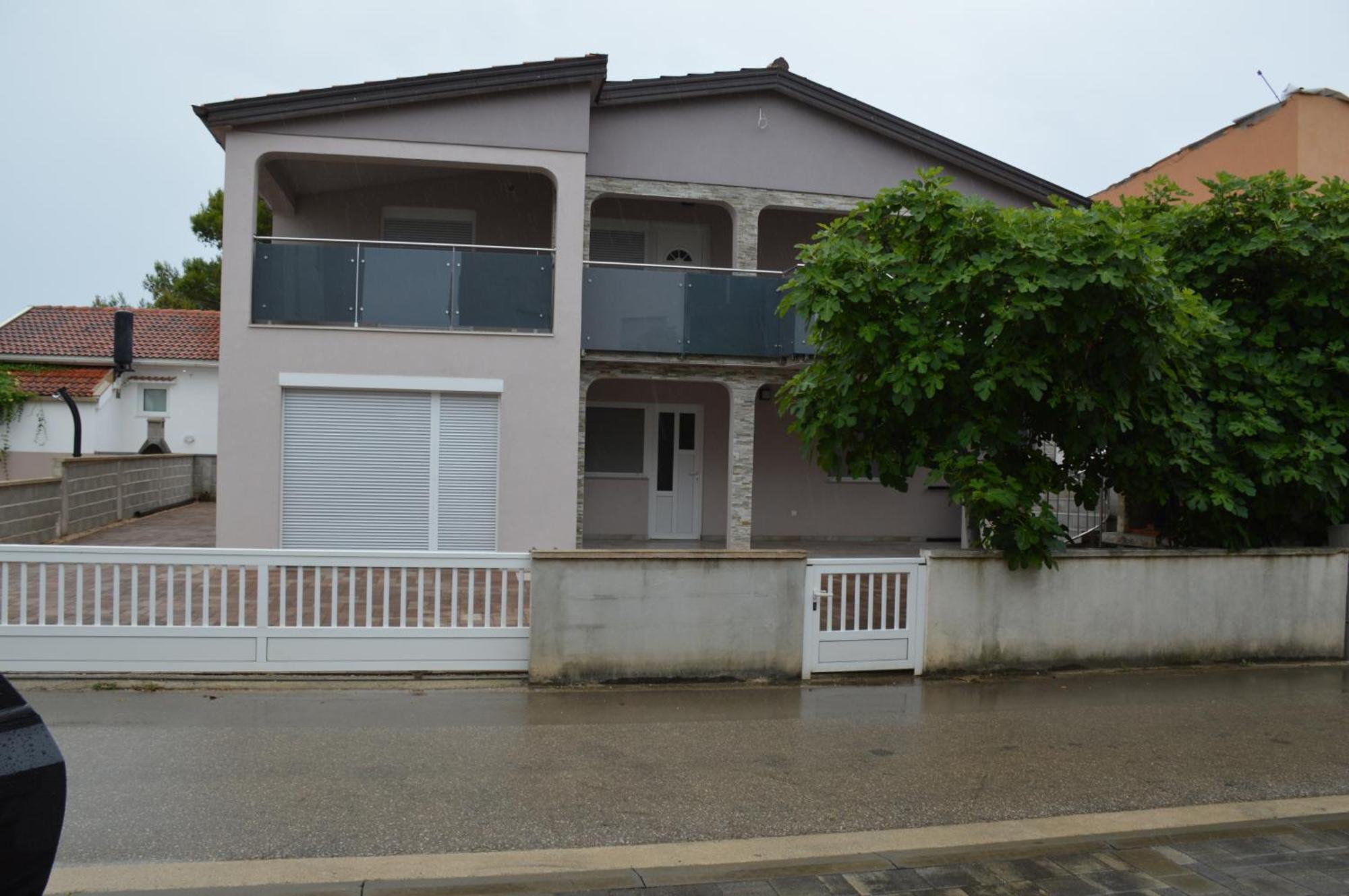 Apartment Kiara *